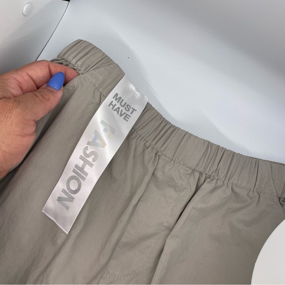 TINSELTOWNS NWT Juniors' Tinseltown D-Ring Cargo Parachute Pants SZ/SM - Picture 3 of 15